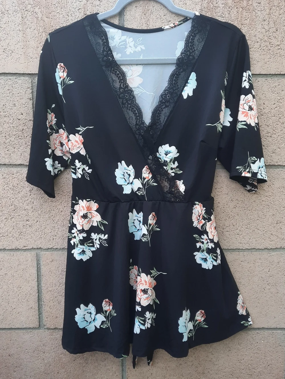 Shein Curve Plus Floral Print Lace Trim V-Neck  Blouse Top Size 0XL Black - Picture 2 of 7